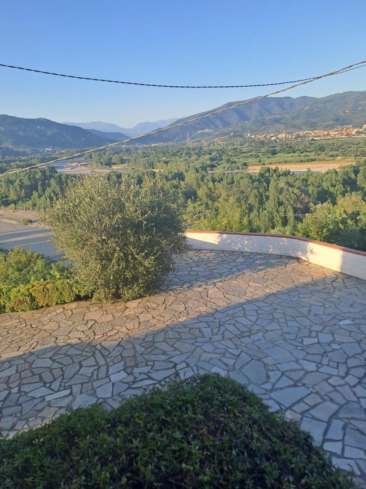 Il Paradiso All'Improvviso Vezzano Ligure Ngoại thất bức ảnh